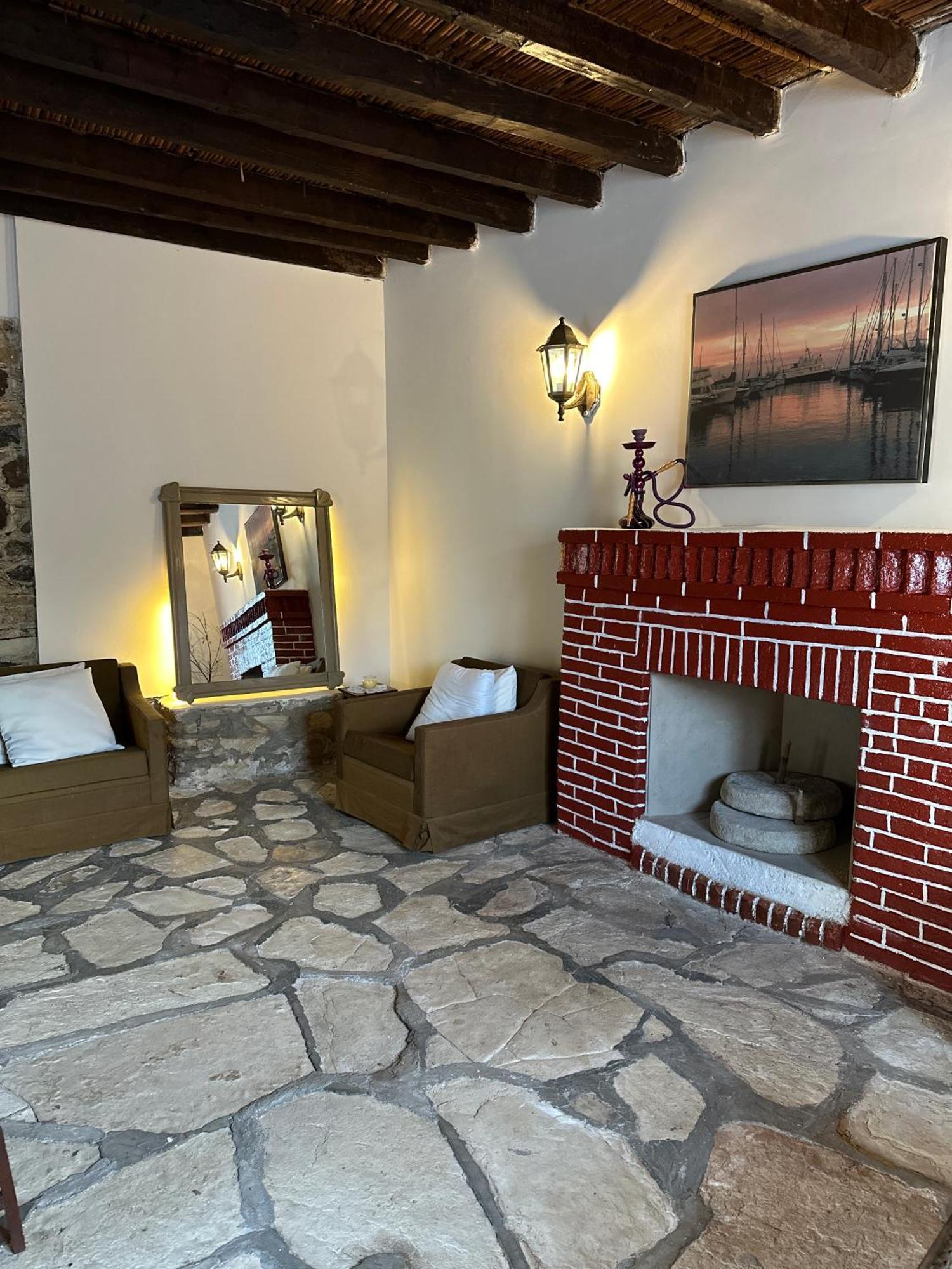 Country house Loucy's Art Mandria (Limassol)